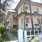 Residenza La Vela Lignano Apartmán *